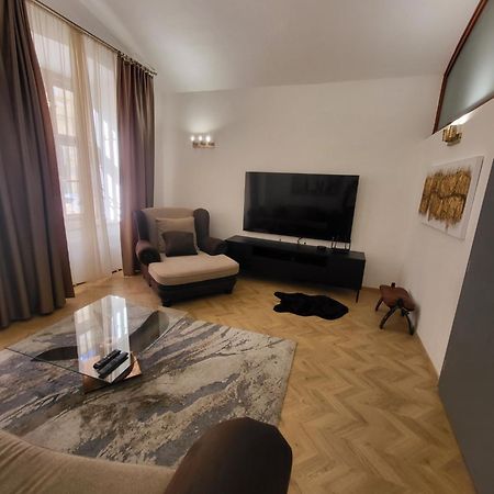 Ferienwohnung Monar Exclusive Center Free Parking In Garage Košice Exterior foto